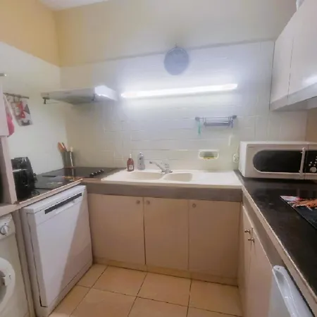 דירה 100 M From The Prime Location ארסשון